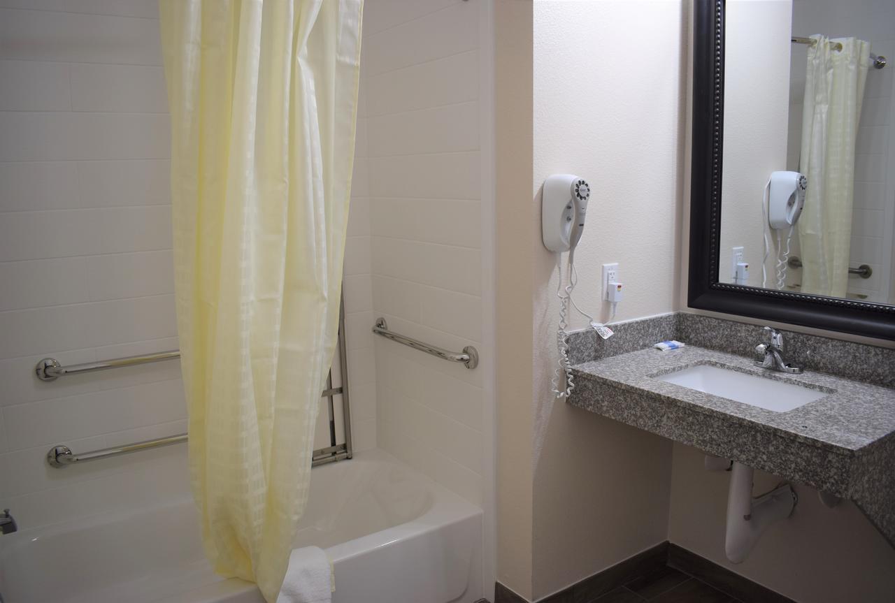 Texas Bungalows Hotel & Suites オースティン エクステリア 写真